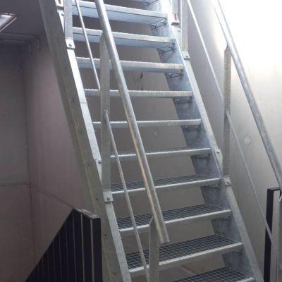 Soprema inox steekstrap.jpg